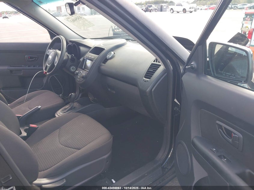 2013 KIA SOUL KNDJT2A58D7584727
