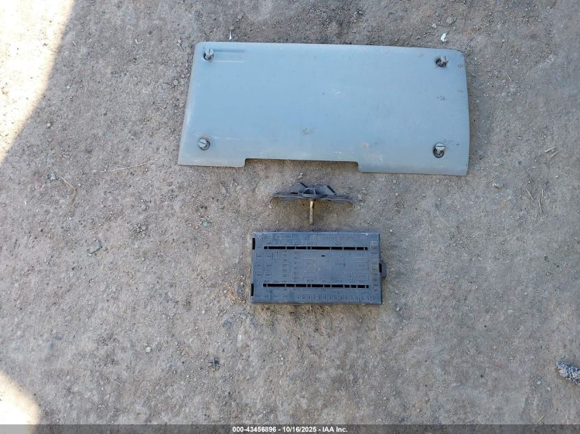 2003 Ford F-250 Lariat/Xl/Xlt VIN: 3FTNX21L43MB17703 Lot: 43456896