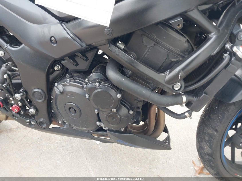 2019 Suzuki Gsx-S750 M/Z VIN: JS1C533B0K7100018 Lot: 43457101