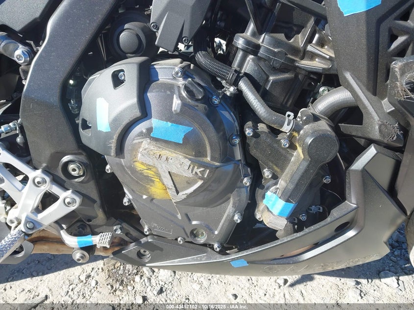 2025 Suzuki Gsx800 F VIN: JS1EM13B1S7101419 Lot: 43457102