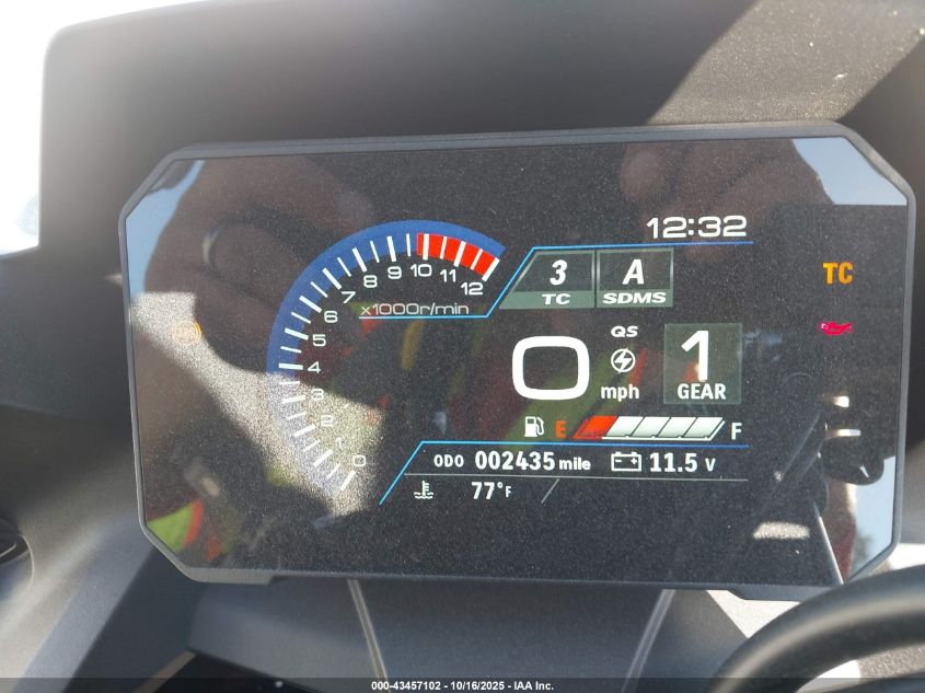 2025 Suzuki Gsx800 F VIN: JS1EM13B1S7101419 Lot: 43457102