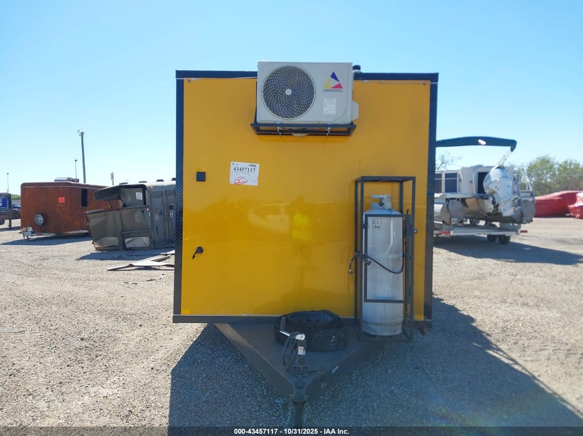 1U91E2027SA212309 2025   photo no. 10