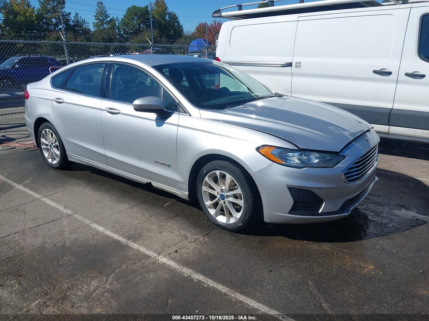 FORD FUSION HYBRID SE