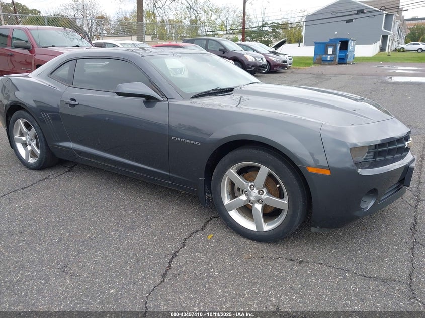 CHEVROLET CAMARO 1LT