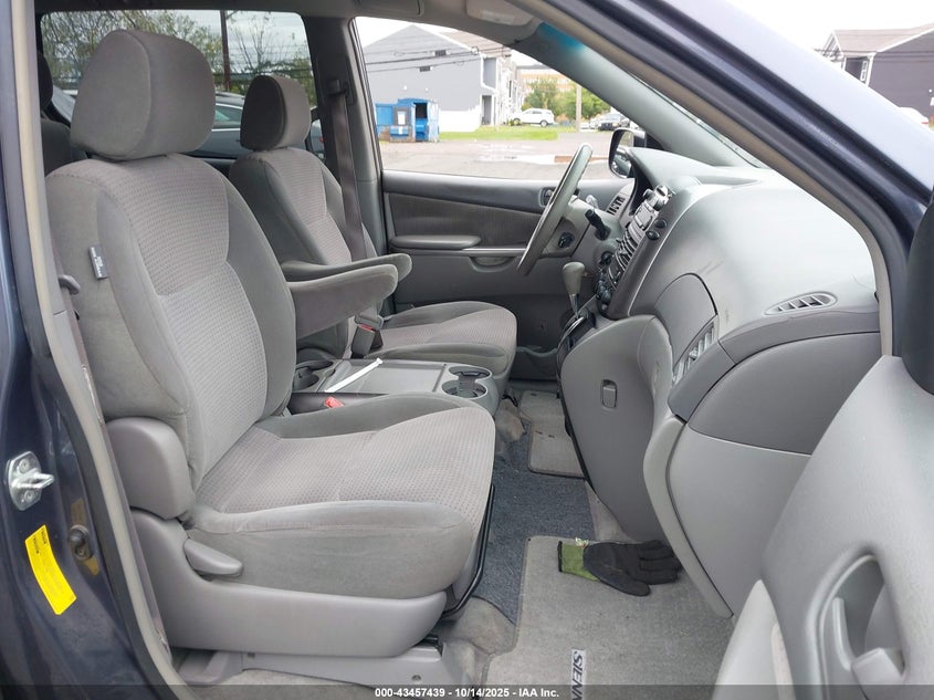 5TDZA23C06S535213 2006 TOYOTA SIENNA photo no. 5