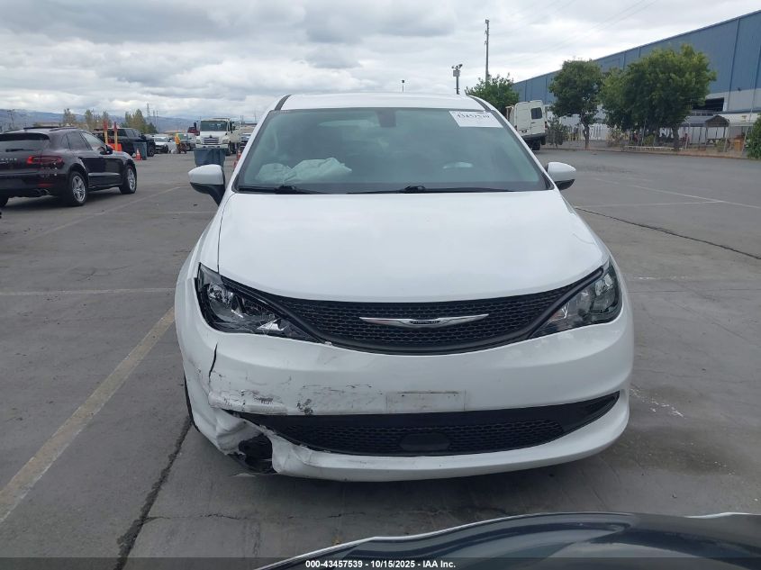 2022 Chrysler Voyager Lx VIN: 2C4RC1CGXNR159540 Lot: 43457539