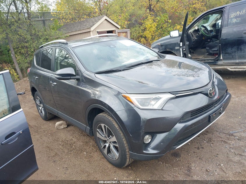 TOYOTA RAV4 XLE