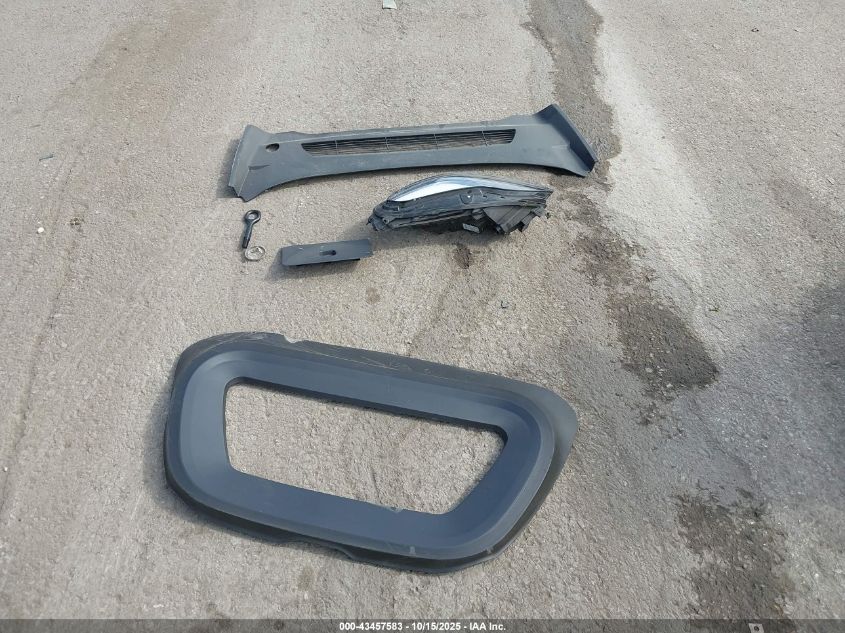 2023 Tesla Model Y Performance Dual Motor All-Wheel Drive VIN: 7SAYGDEF0PF783208 Lot: 43457583