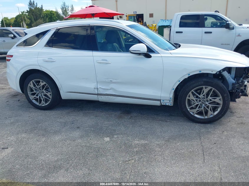 VIN 5NMMADTB8SH031728 2025 GENESIS GV70 2.5T AWD