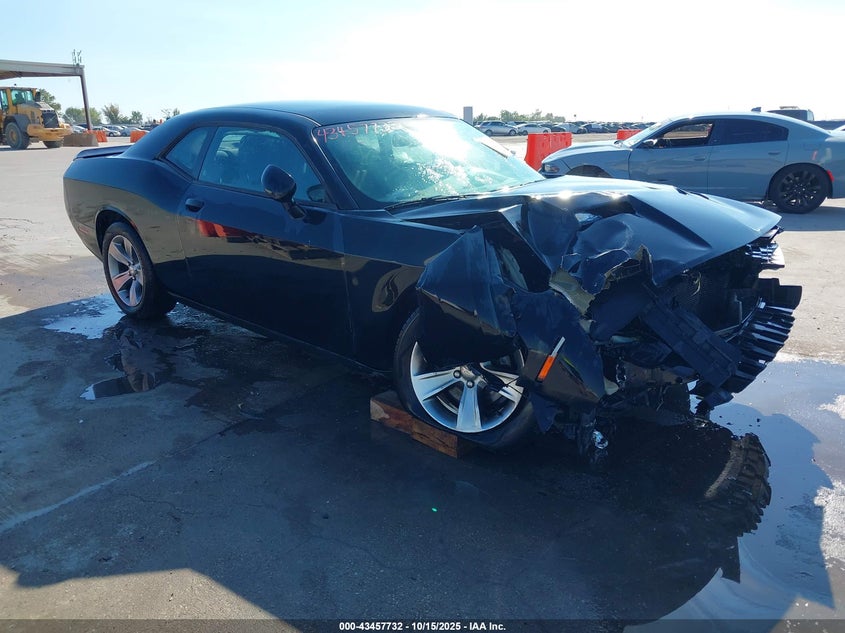 DODGE CHALLENGER SXT