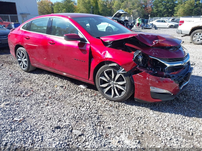 CHEVROLET MALIBU FWD RS