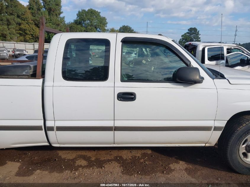 2003 Chevrolet Silverado 1500 VIN: 2GCEC19V331268244 Lot: 43457963
