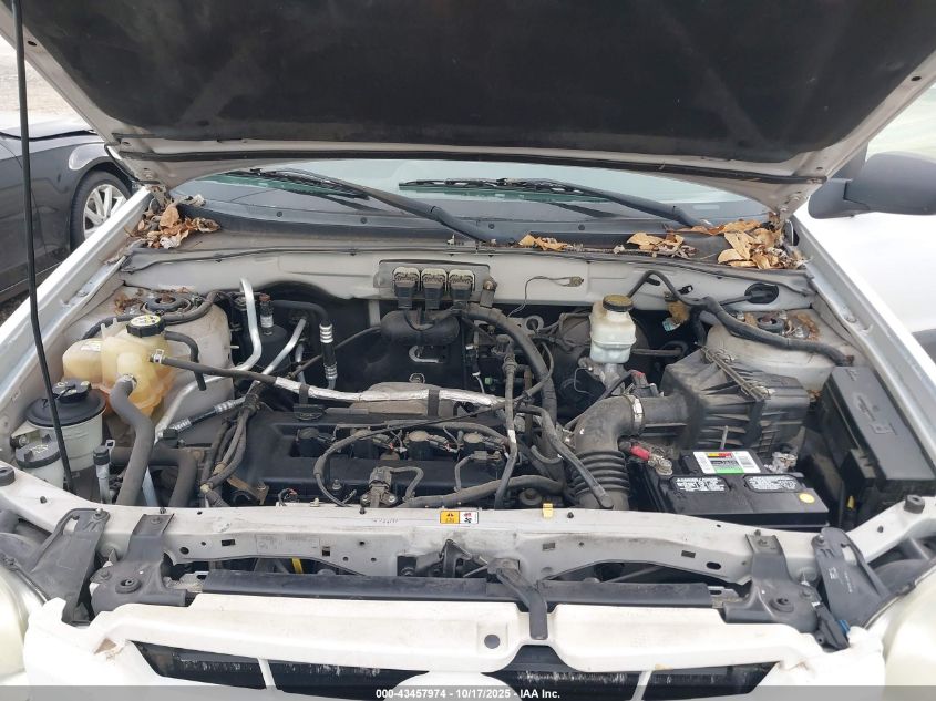 2005 Mazda Tribute I VIN: 4F2YZ02Z75KM28678 Lot: 43457974