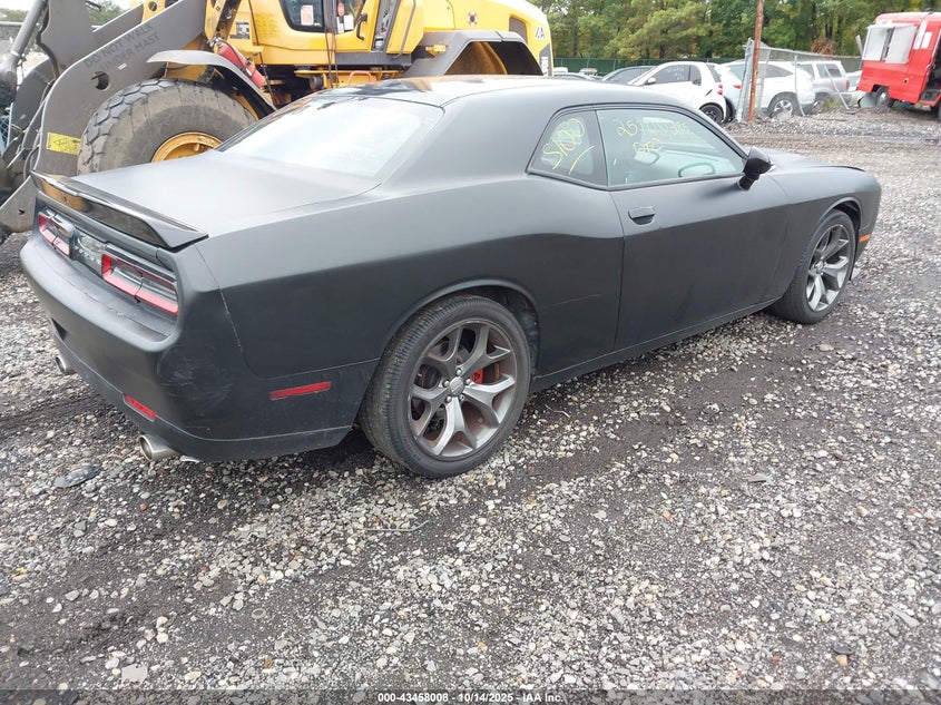 Vin: 2c3cdzag1fh704072, lot: 43952889, dodge challenger sxt 20154