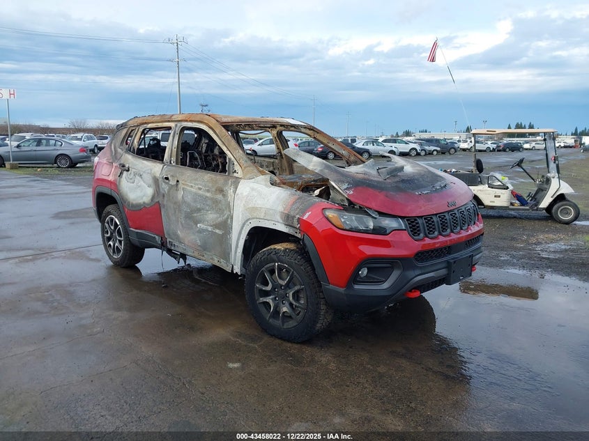 3C4NJDDN3ST556292 2025 Jeep Compass Trailhawk 4X4 auction photo 1