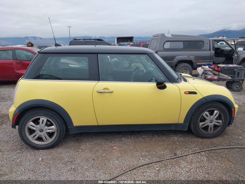 2006 Mini Cooper VIN: WMWRC33596TJ74063 Lot: 43458051