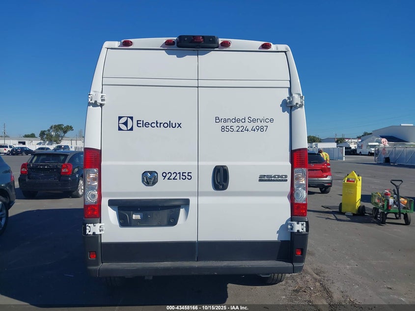 2023 Ram Promaster 2500 High Roof 136 Wb VIN: 3C6LRVCGXPE518621 Lot: 43458166