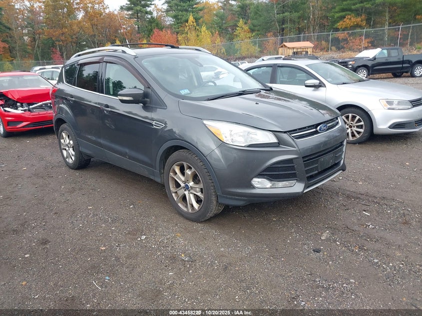FORD ESCAPE TITANIUM