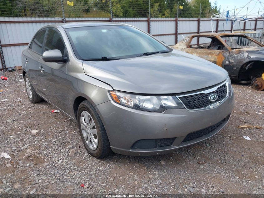KIA FORTE EX