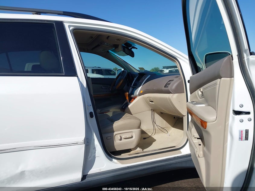 2T2GK31U89C073370 2009 LEXUS RX photo no. 5