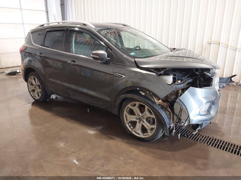 FORD ESCAPE TITANIUM