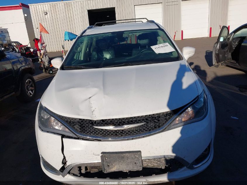 2018 Chrysler Pacifica Touring L VIN: 2C4RC1BG2JR110246 Lot: 43458480