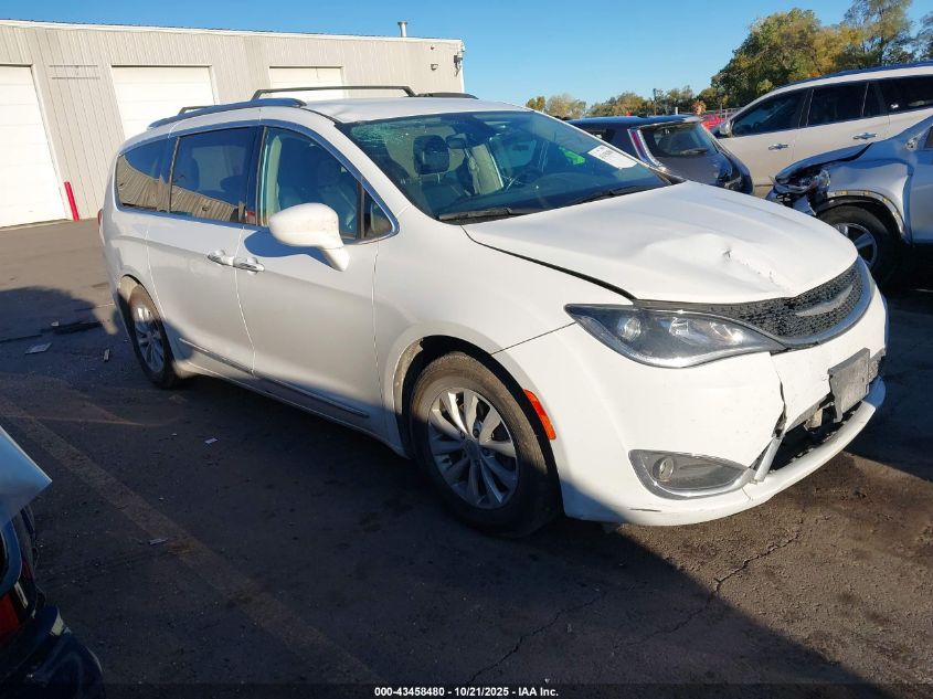 CHRYSLER PACIFICA TOURING L