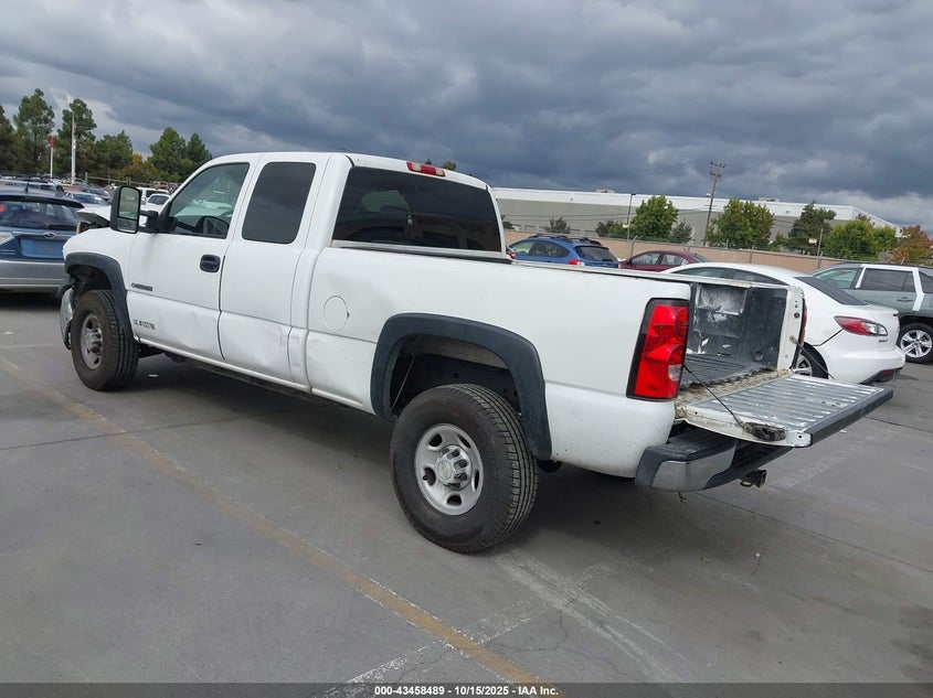 1GCHC29U66E268977 2006 CHEVROLET SILVERADO photo no. 3