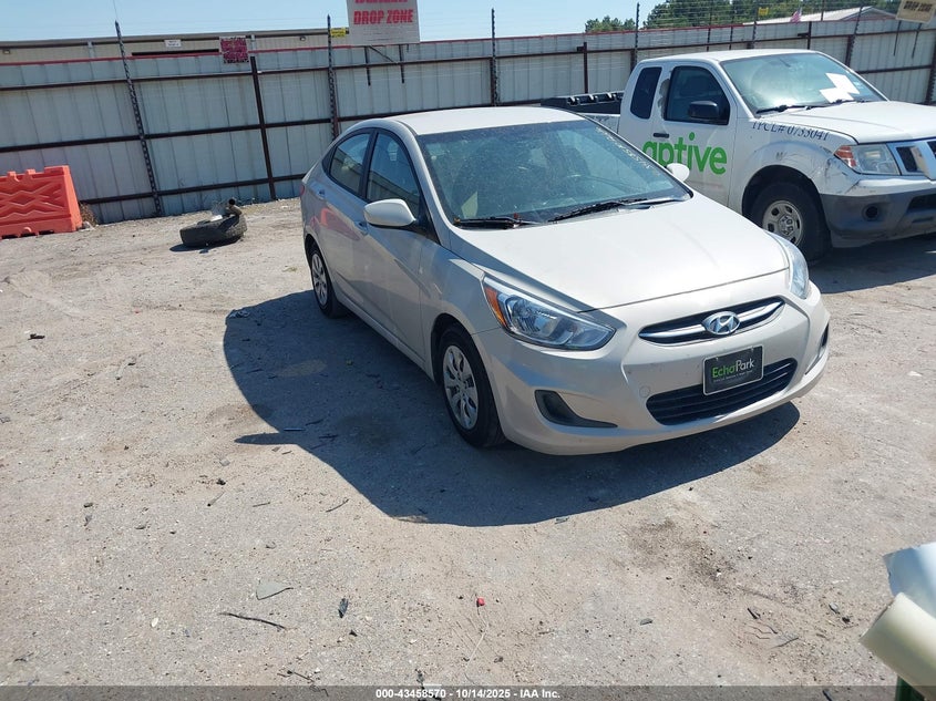 HYUNDAI ACCENT SE