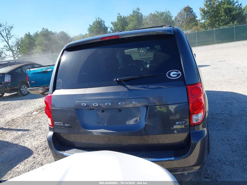 2018 Dodge Grand Caravan Sxt VIN: 2C4RDGCG0JR360955 Lot: 43458593