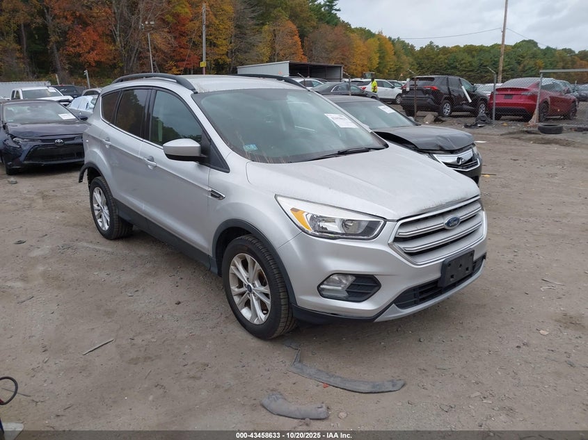 2018 FORD ESCAPE SE - 1FMCU9GDXJUC24591