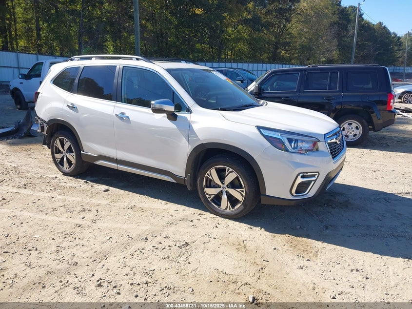 SUBARU FORESTER TOURING