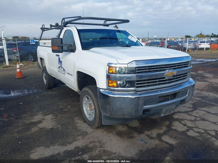 CHEVROLET SILVERADO 2500 WT