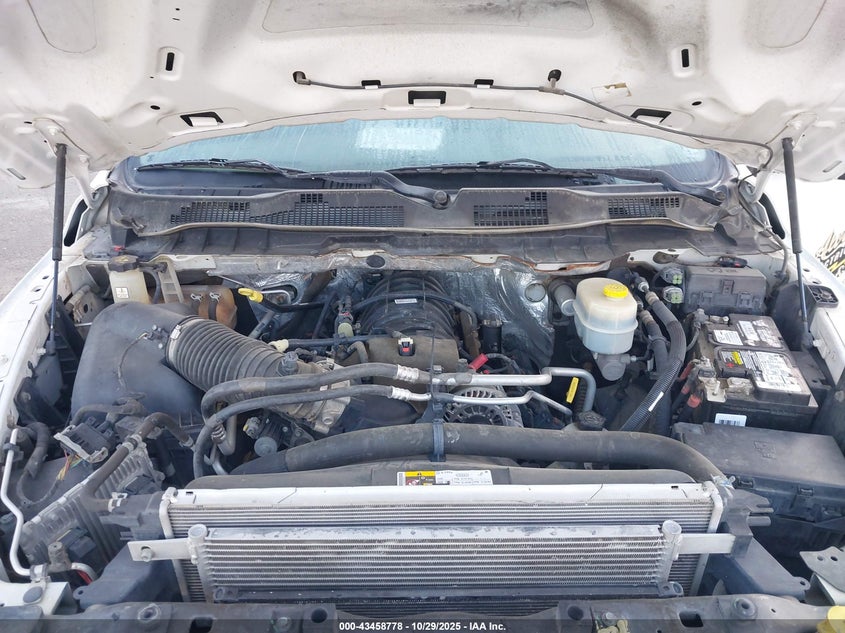 2015 Ram 3500 Chassis Tradesman/Slt/Laramie VIN: 3C7WRSCJ2FG524144 Lot: 43458778