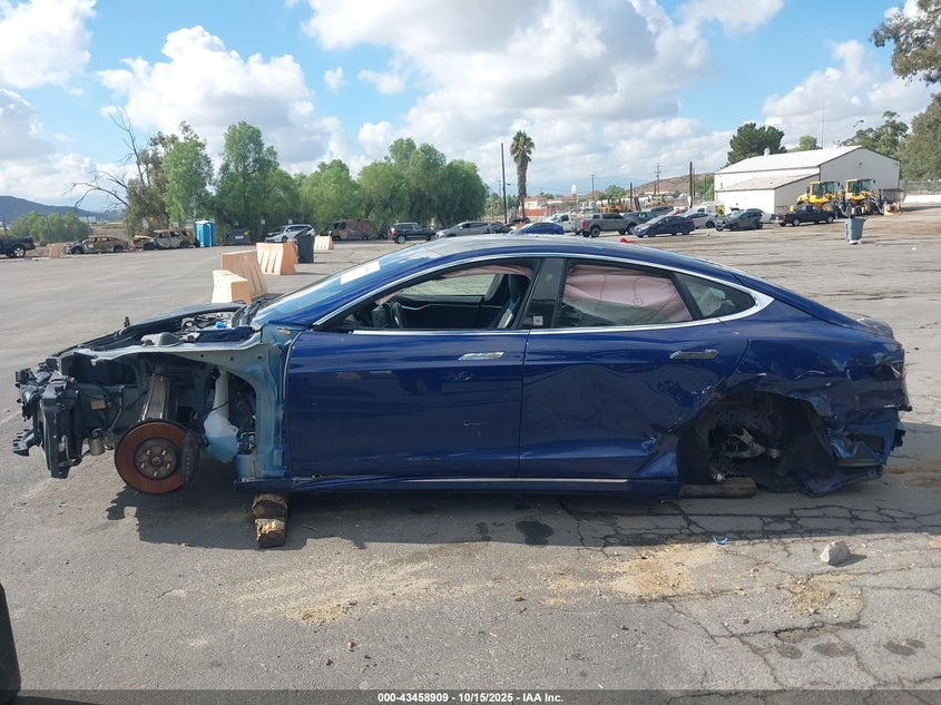 2016 Tesla Model S 60D/70D/75D/85D/90D VIN: 5YJSA1E22GF168871 Lot: 43458909