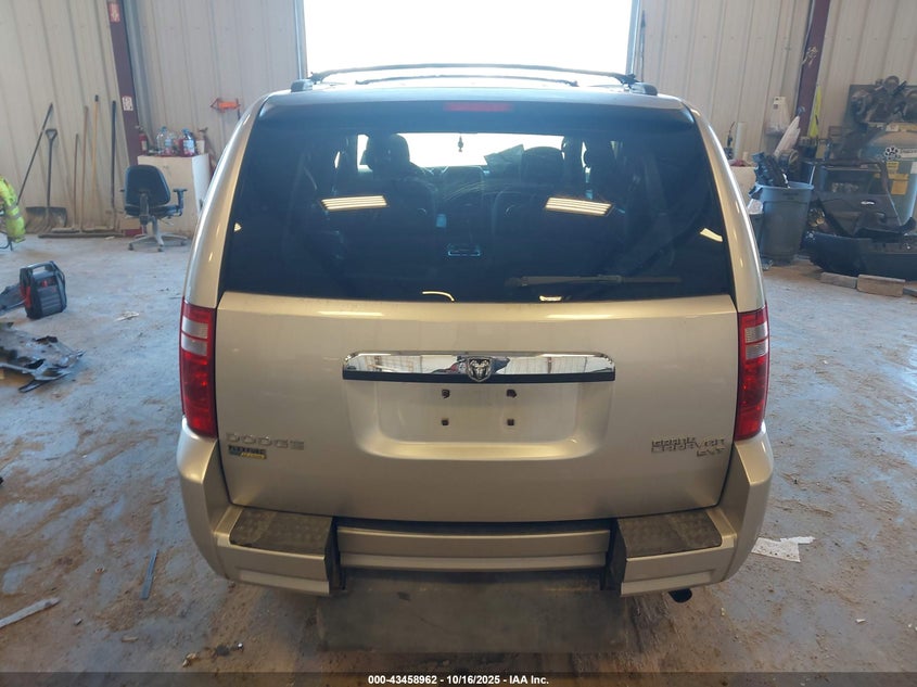 2010 Dodge Grand Caravan Se VIN: 2D4RN4DE5AR445558 Lot: 43458962