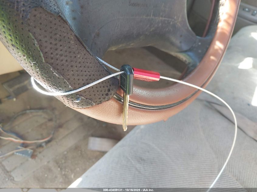 1997 GMC Sierra 1500 Sl Wideside VIN: 1GTEC14M4VZ524562 Lot: 43459131