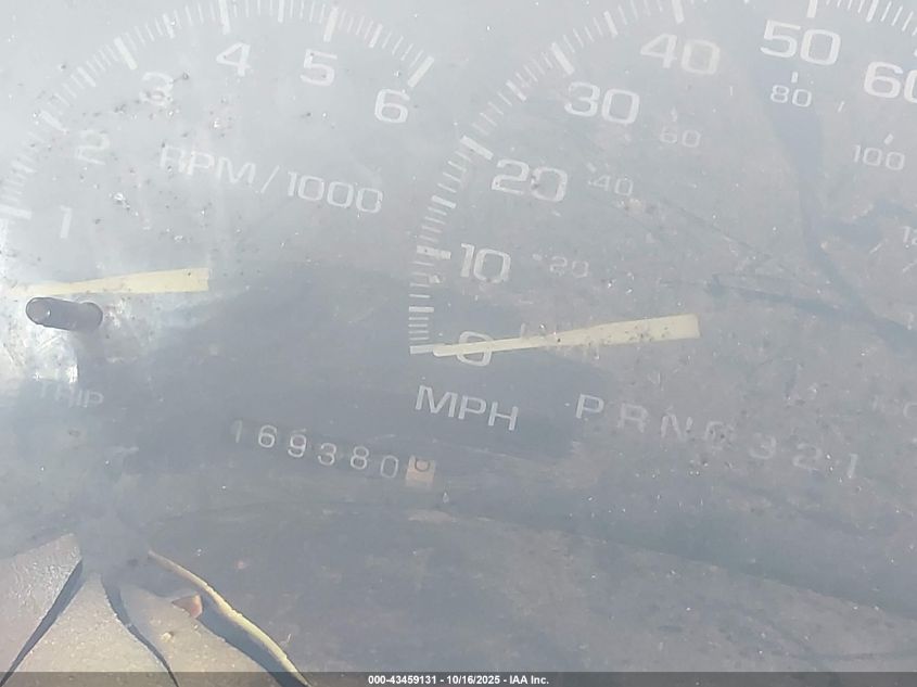 1997 GMC Sierra 1500 Sl Wideside VIN: 1GTEC14M4VZ524562 Lot: 43459131