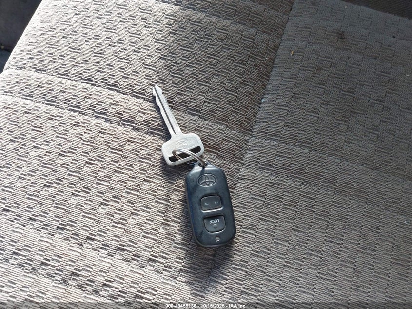 2003 Toyota Tundra Sr5 V8 VIN: 5TBRT34113S406348 Lot: 43459136