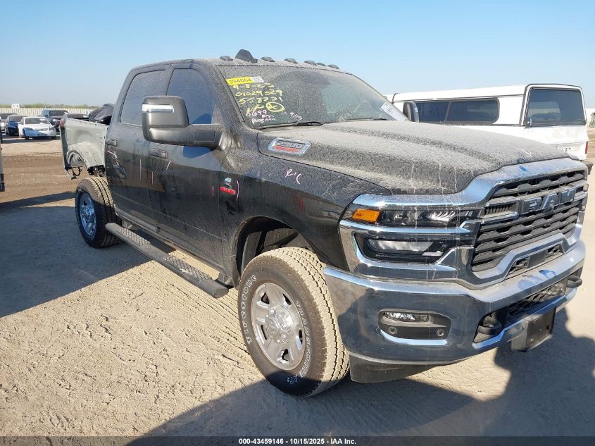 RAM 2500 TRADESMAN 4X4 6 4 BOX