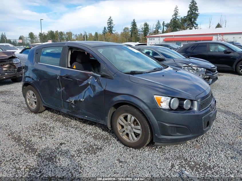 CHEVROLET SONIC LT AUTO