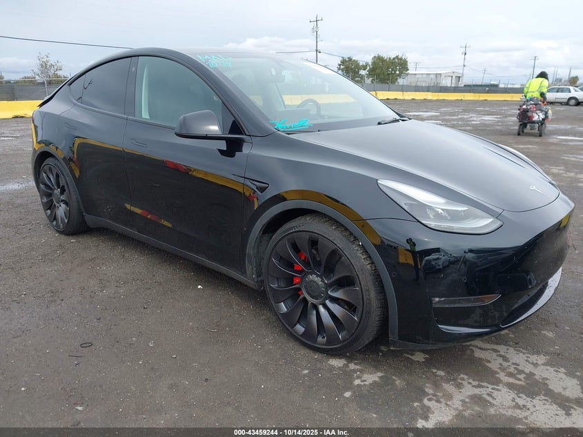 TESLA MODEL Y PERFORMANCE DUAL MOTOR ALL-WHEEL DRIVE