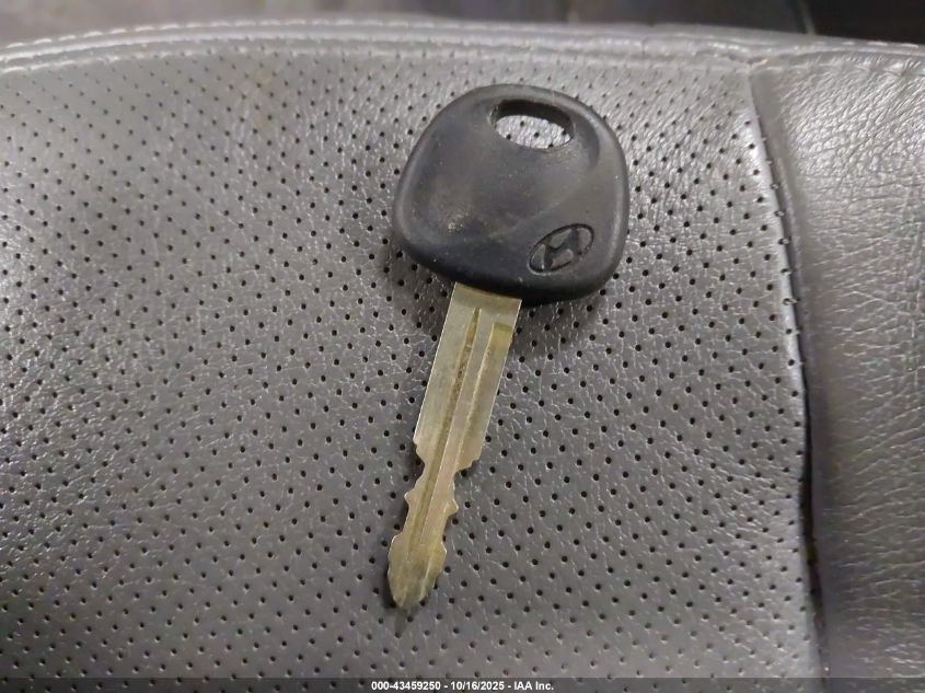 2004 Hyundai Elantra Gt VIN: KMHDN56D34U102834 Lot: 43459250