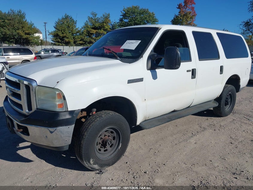 1FMNU41L25ED23983 2005 FORD EXCURSION photo no. 2