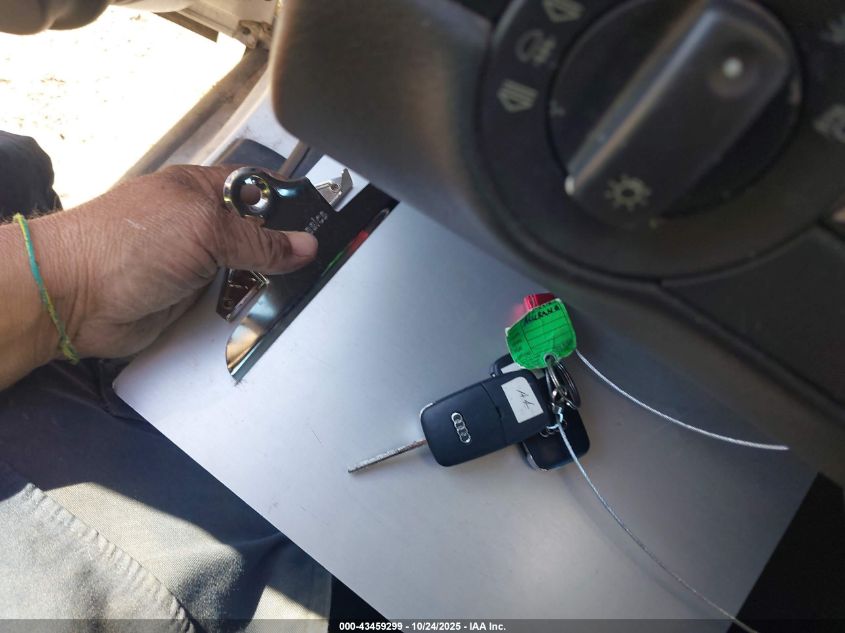 2003 Audi A4 3.0 VIN: WAULT68E53A161527 Lot: 43459299