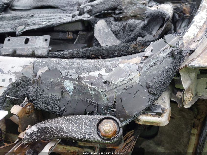 2019 Ram Promaster 2500 High Roof 136 Wb VIN: 3C6TRVCG2KE557437 Lot: 43459302