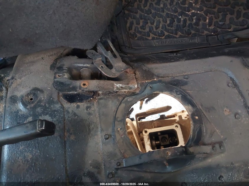 1997 Jeep Wrangler Se VIN: 1J4FY29P9VP452231 Lot: 43459509