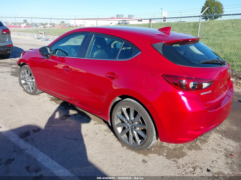 2018 MAZDA MAZDA3 GRAND TOURING 3MZBN1M31JM223311