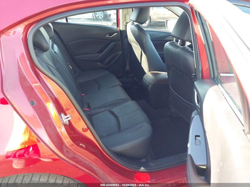 2018 MAZDA MAZDA3 GRAND TOURING 3MZBN1M31JM223311