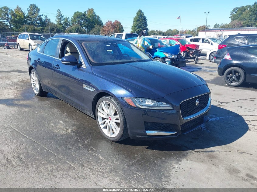 JAGUAR XF 35T PRESTIGE